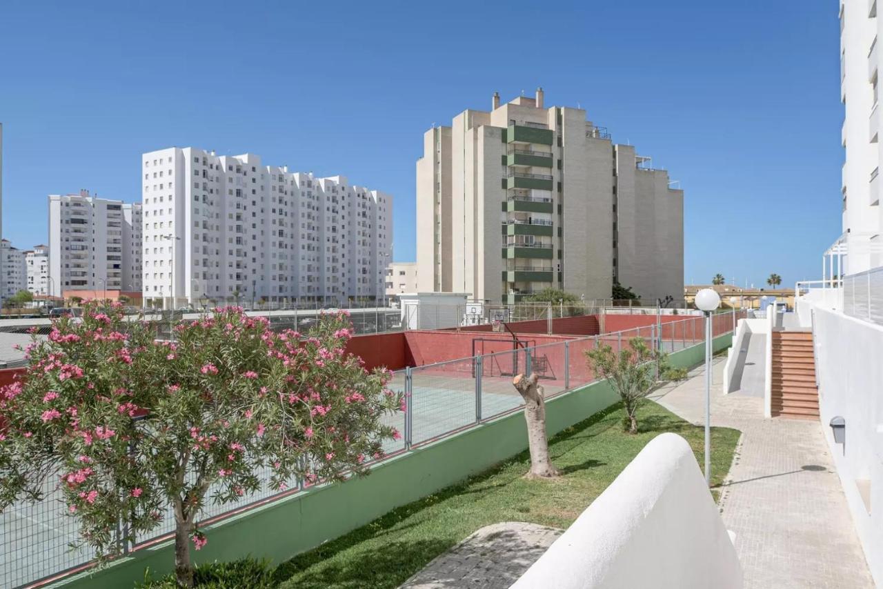 Valdelagrana: Primera Linea De Playa. 圣玛丽亚港 外观 照片